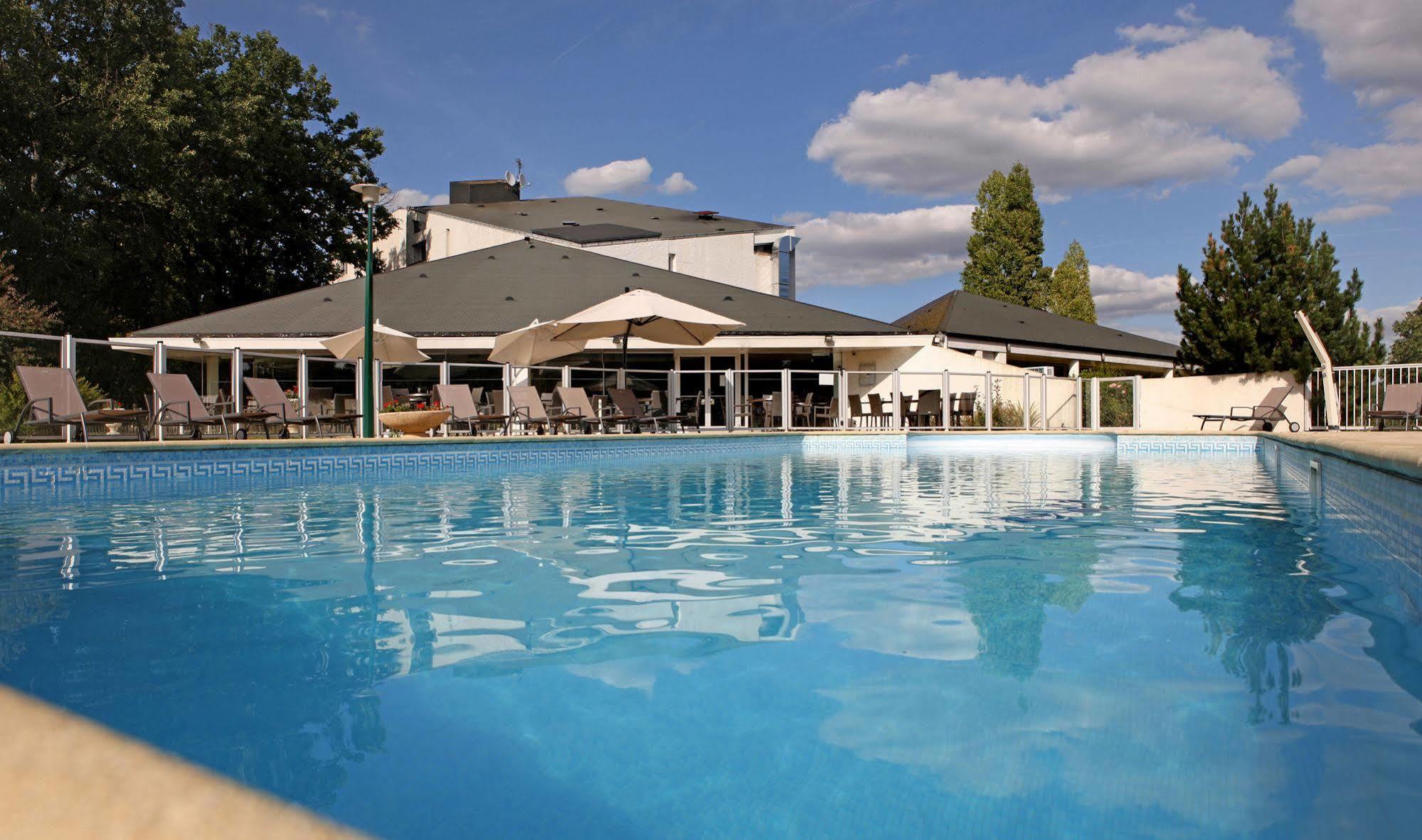 Best Western Le Bois De La Marche Liguge Fasilitas foto
